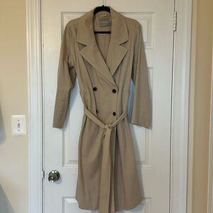 Everlane trench coat - khaki size M